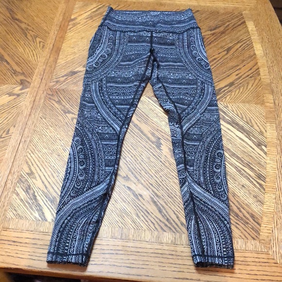 lululemon athletica Pants - Lululemon leggings